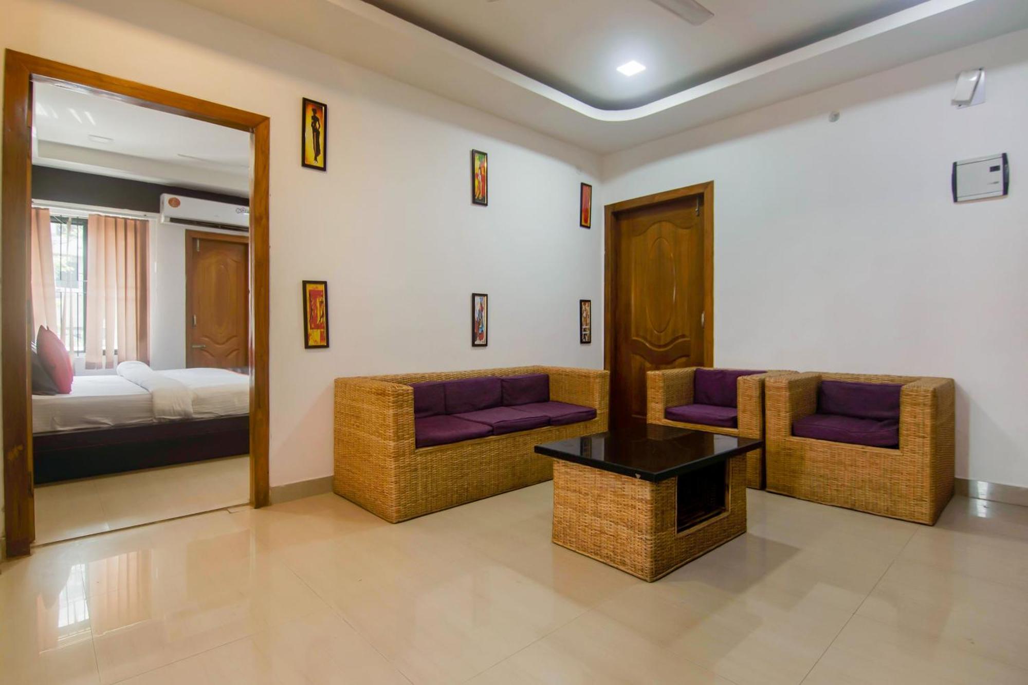 Collection O The Blu Bell Nizarapar Path Hotel Guwahati Ngoại thất bức ảnh